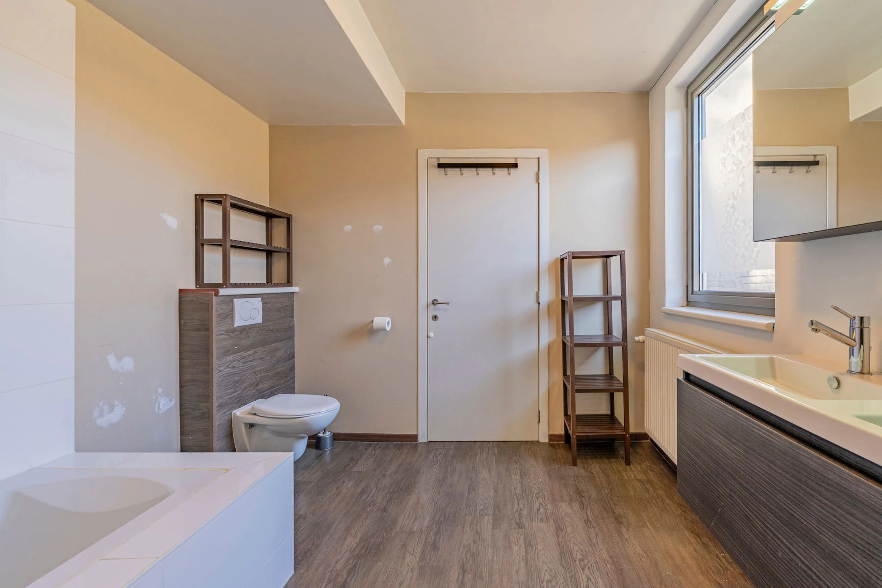 2b0cd95bd1c946e8bdd4f9bec6d25efa photo