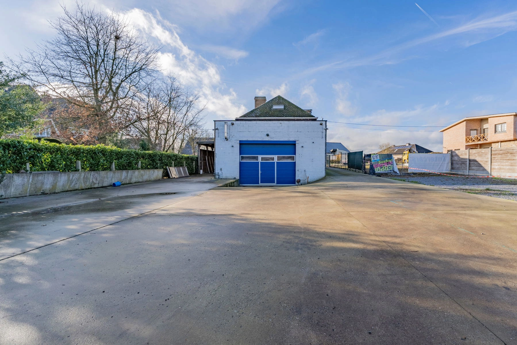 2f50409ca6574772bff6db696f49ea62 photo