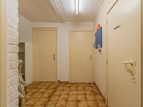 ec5c4993a86e4c2eafe53b1ef1a3a80f thumbnail