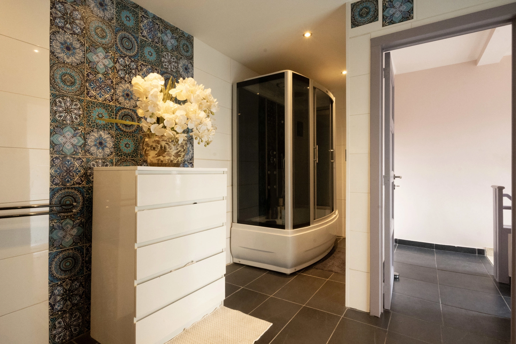 31bd02d6061d49f58be9ff94e7e5e760 photo