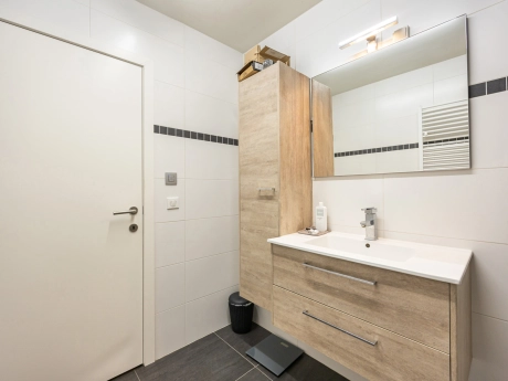 8b69b6cd904248f3928d9c20c5d0aa32 thumbnail