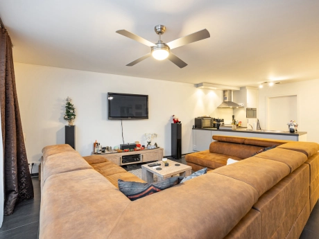 bf73830679b1456e845305fb2d41703a thumbnail