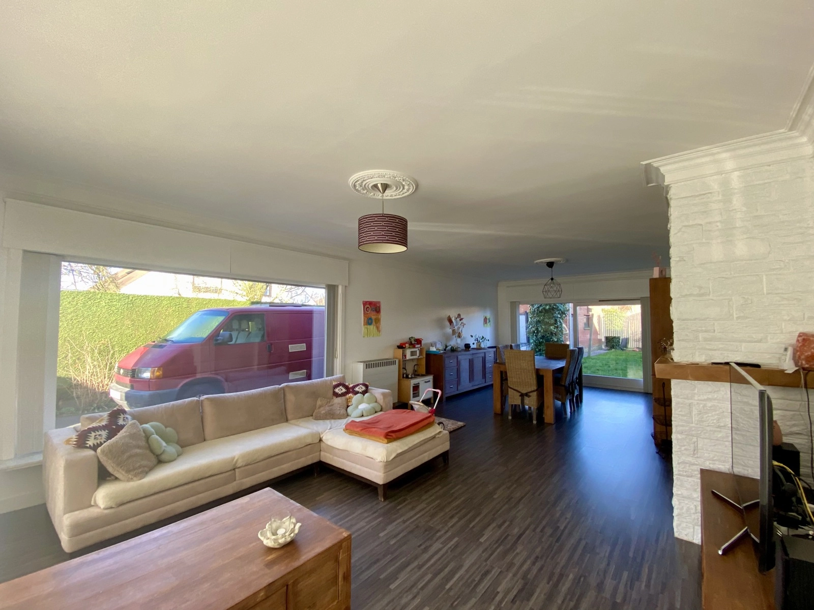 182561346aa342ab940190b65a847366 photo