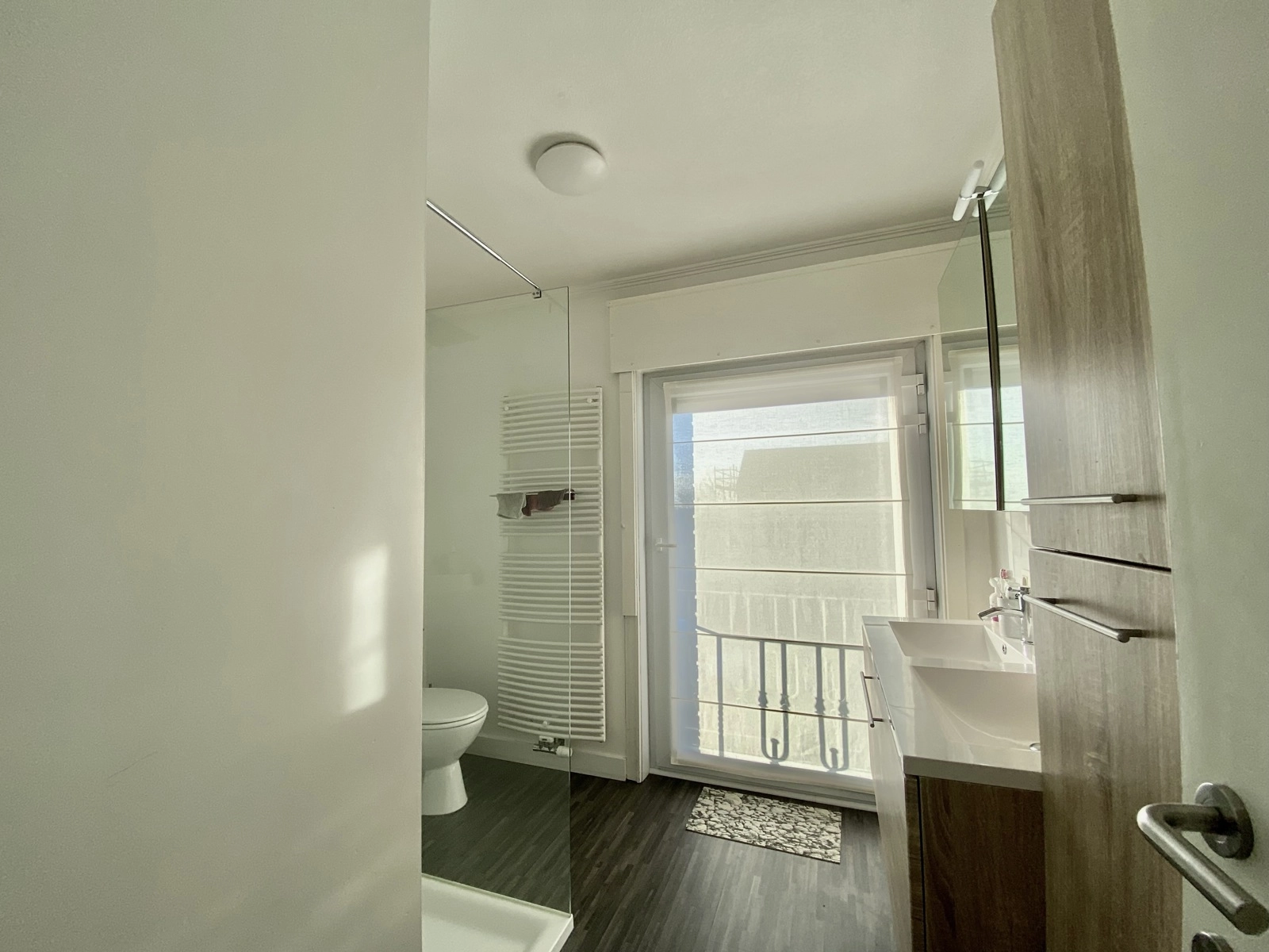 37be4178d5ef4d7a86e78935ea3e0016 photo