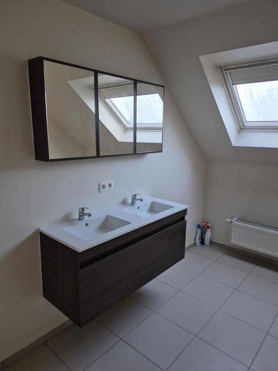 631f4fc410d14a8b839384e72b2eb5e8 photo