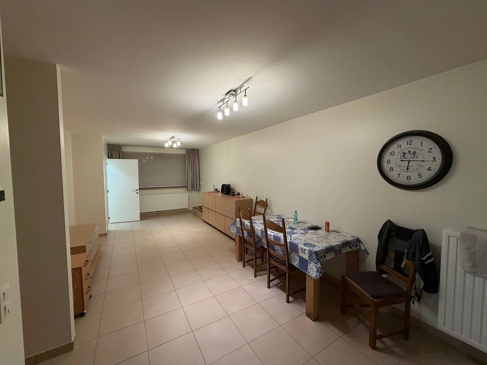 8d8c8c193dab4e64b729d6a3b1e8c78b photo