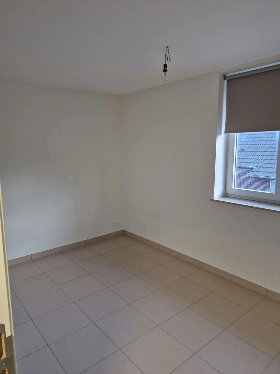 f6cb5fc454cb47b5bb29afa22b87de5a photo