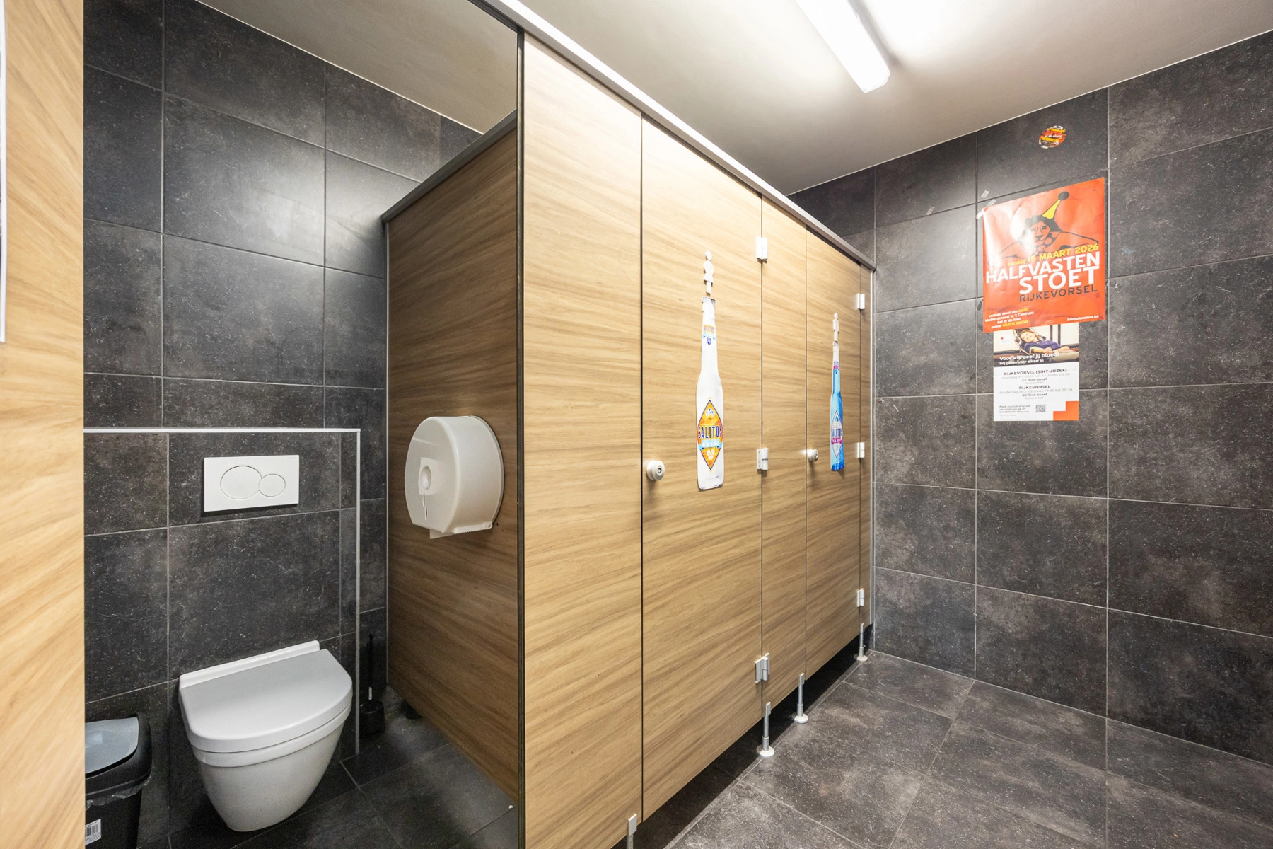 1fe65091f8344efcab31960bdbeeca23 photo