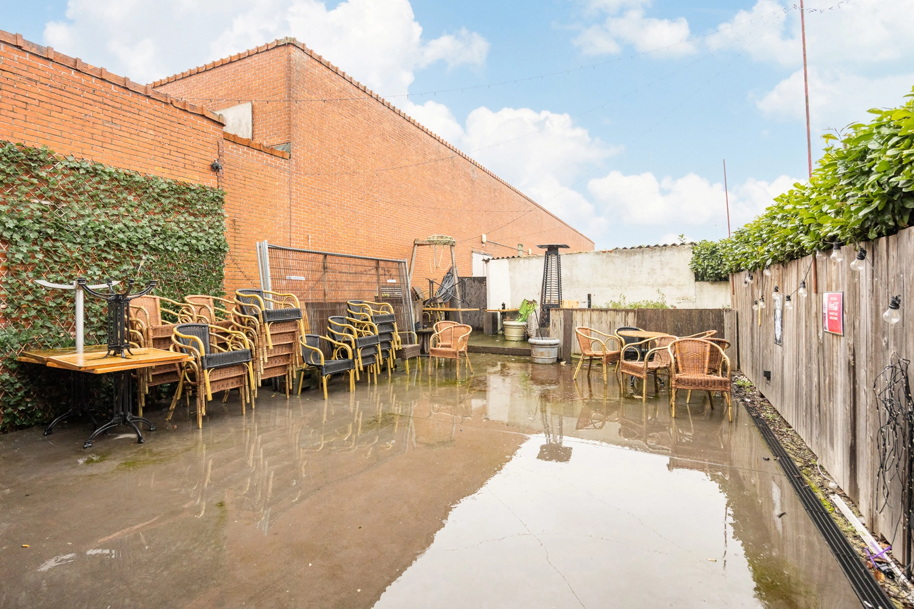 b7929c92e79b4248892a4ec517237f0a photo