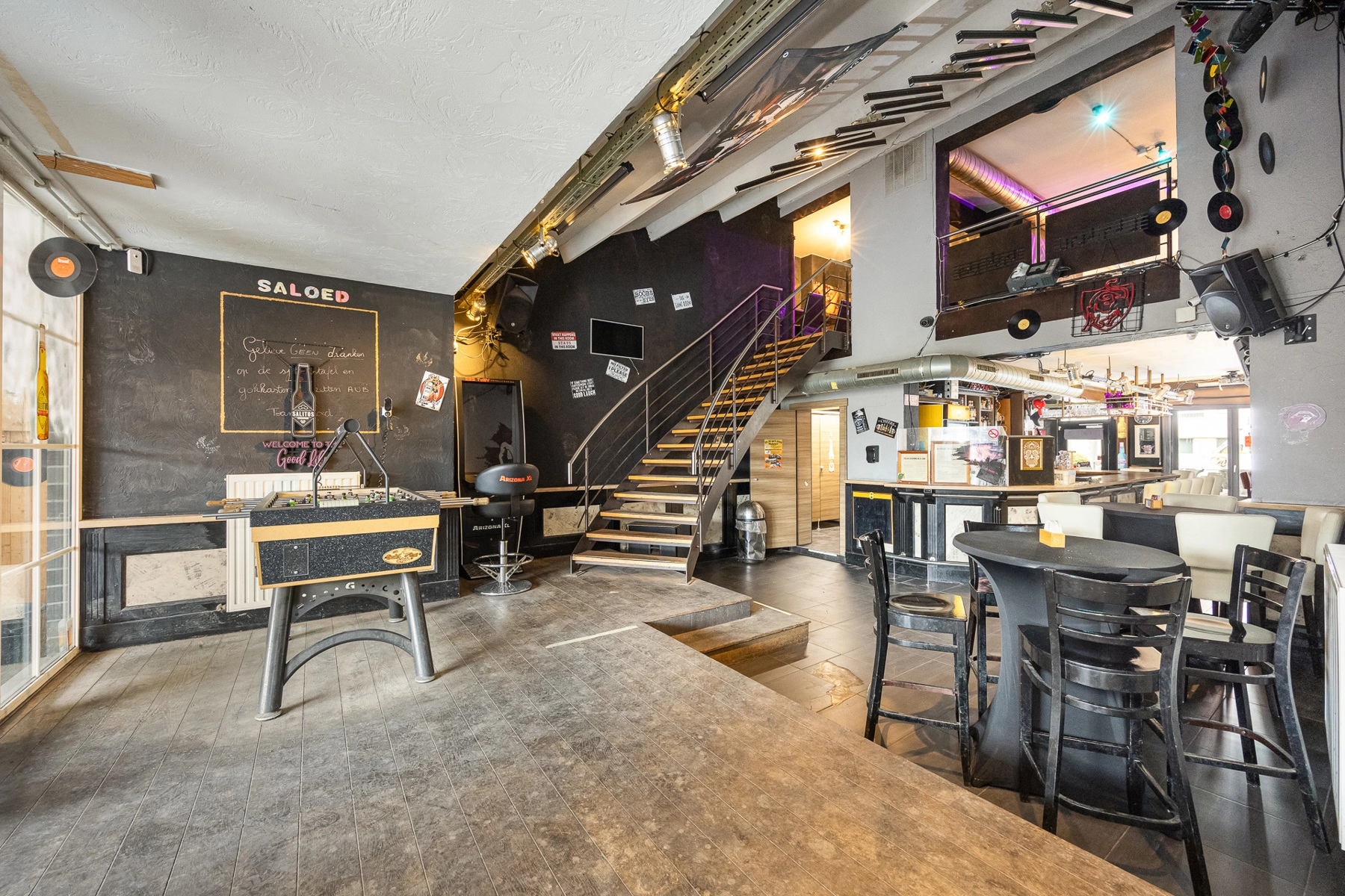 dbd1264ddad74dd6ab395aaac3a9939d photo