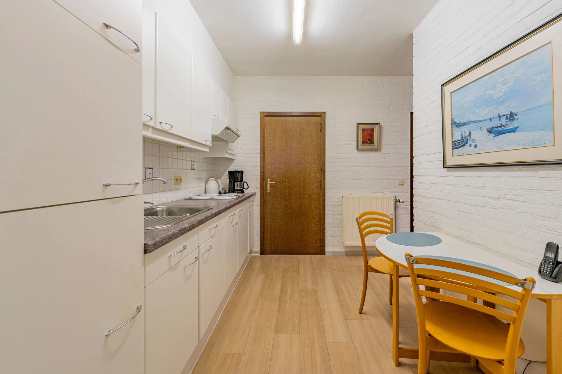 268507d985fd45d5bcb4855fe659f497 photo