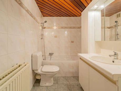 4d331ca184744b3b91e5e25580eb8f5a thumbnail