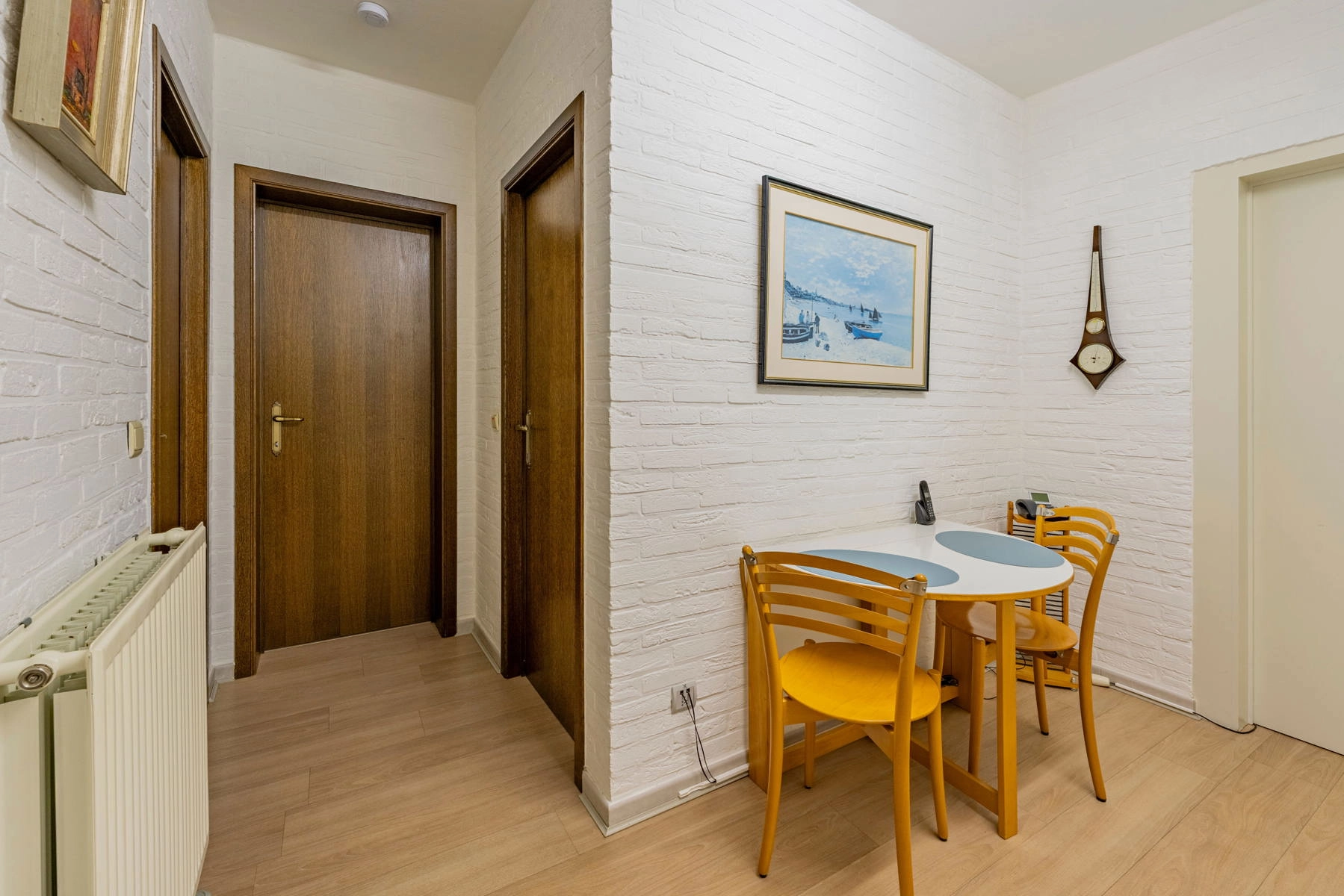 7e8106b890c64436b9b01a2eda44ab80 photo