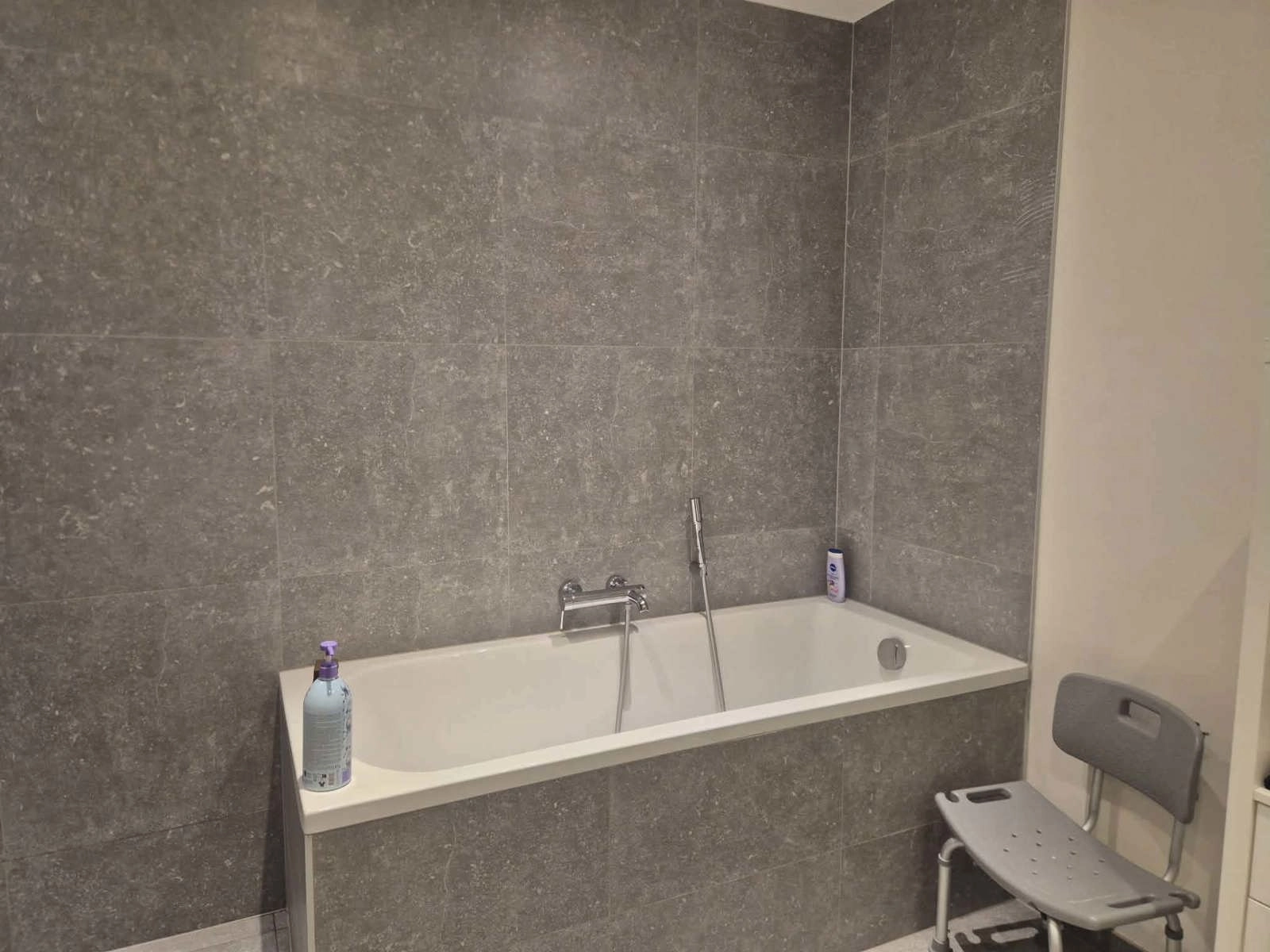 1893b98111e94899825e0d418b7d17f6 photo