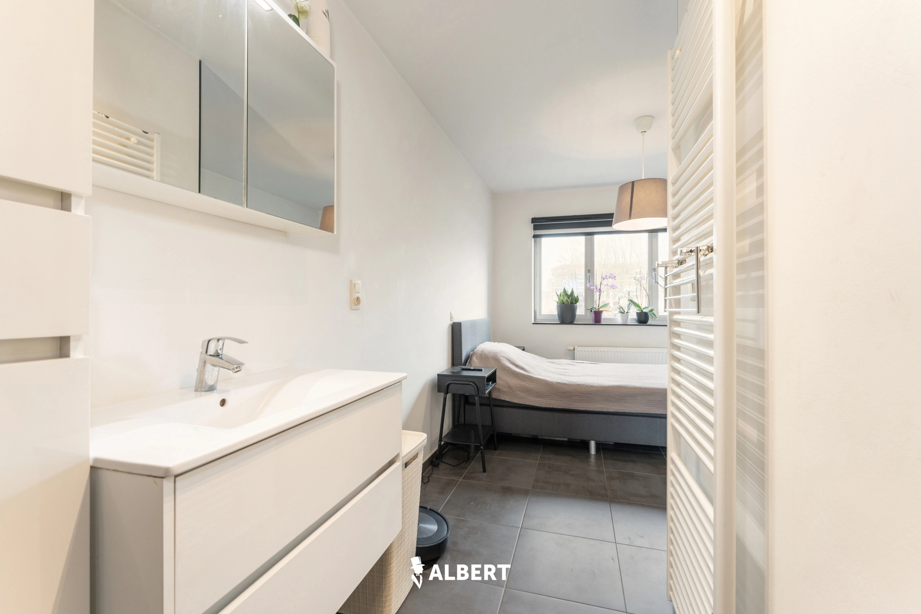 98bb8a55e435435dbbee8d288cd5ec9f photo