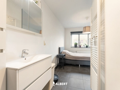 98bb8a55e435435dbbee8d288cd5ec9f thumbnail