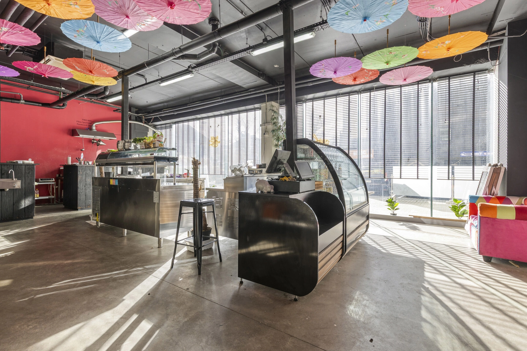 fed7b3c3f5f14cc9885f757990d4fb6c photo