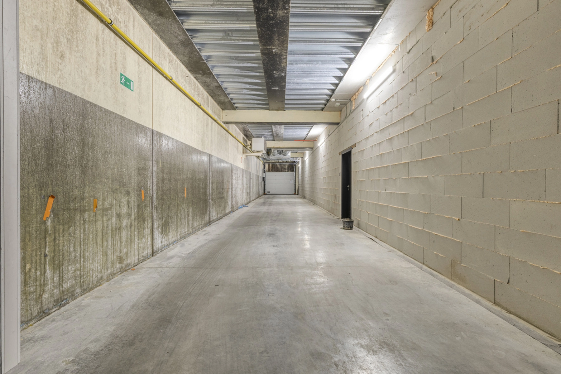 feb81004dc1f4cb4b9563b02d341304a photo