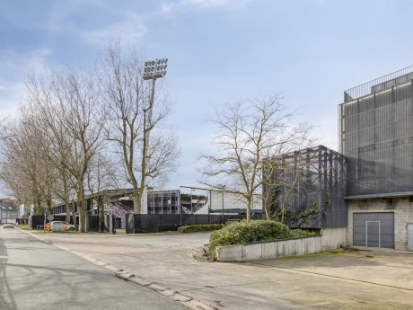 49e76fd4f4e34d2790a3328e8ccc821a thumbnail