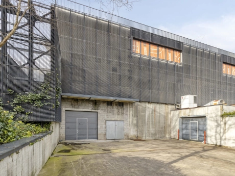 6ef89f8ac26d4f31ab72c4ad5d531dfe thumbnail