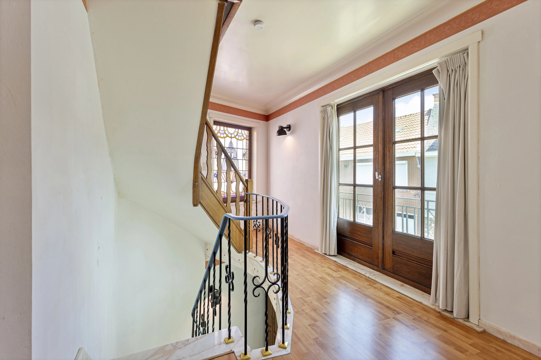 a60e70d493ca4ec68ae5d155569cba98 photo