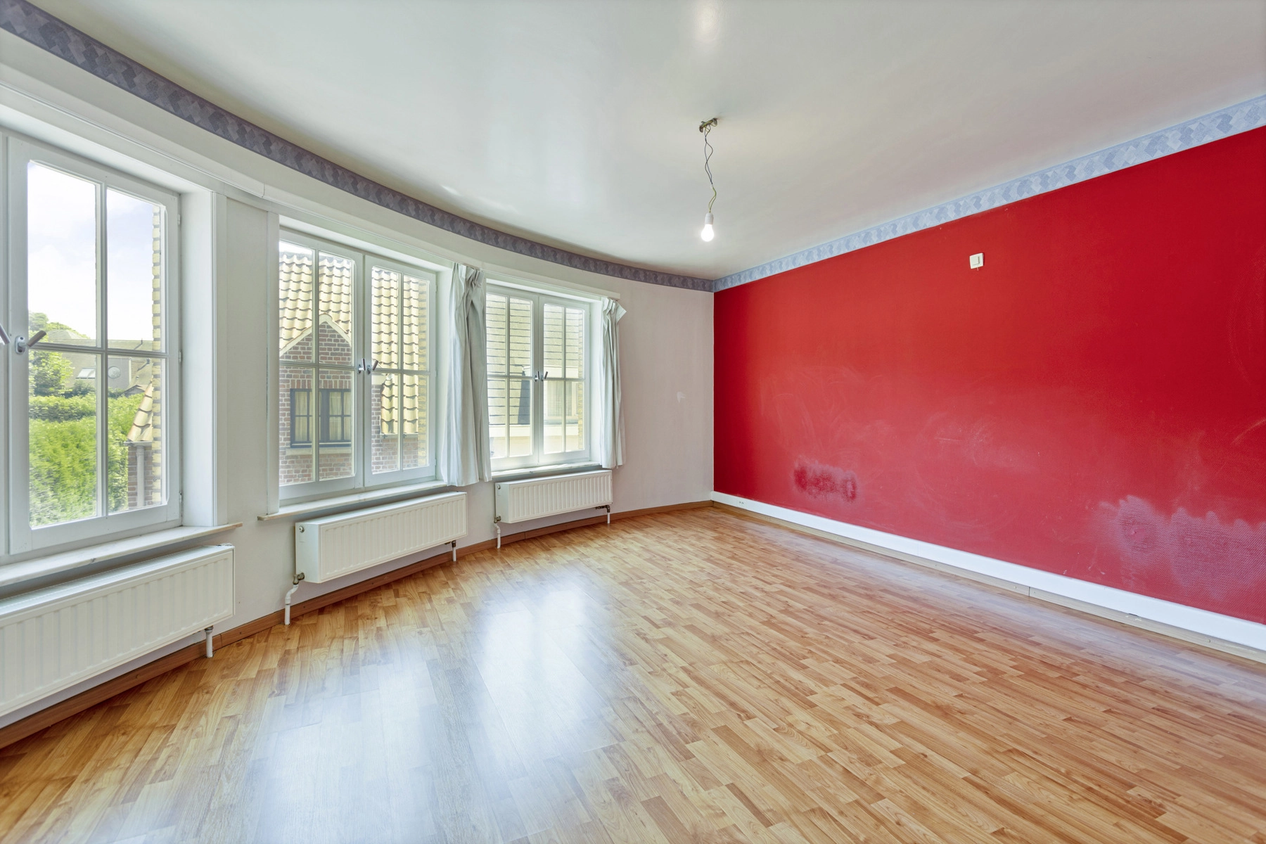 b05c8b5a2bd14fa29f7deb16fe7451d7 photo