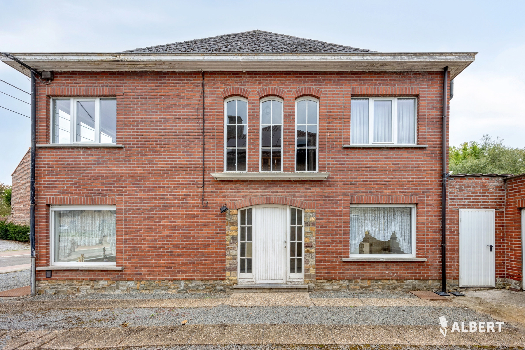 f4f6426dcd294112ac89972600fdb534 photo