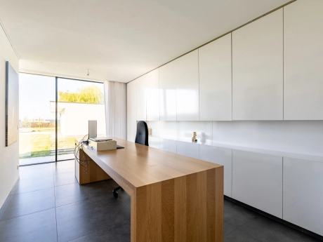 33fd8ad8ad574c05afd9d928ef8de383 thumbnail