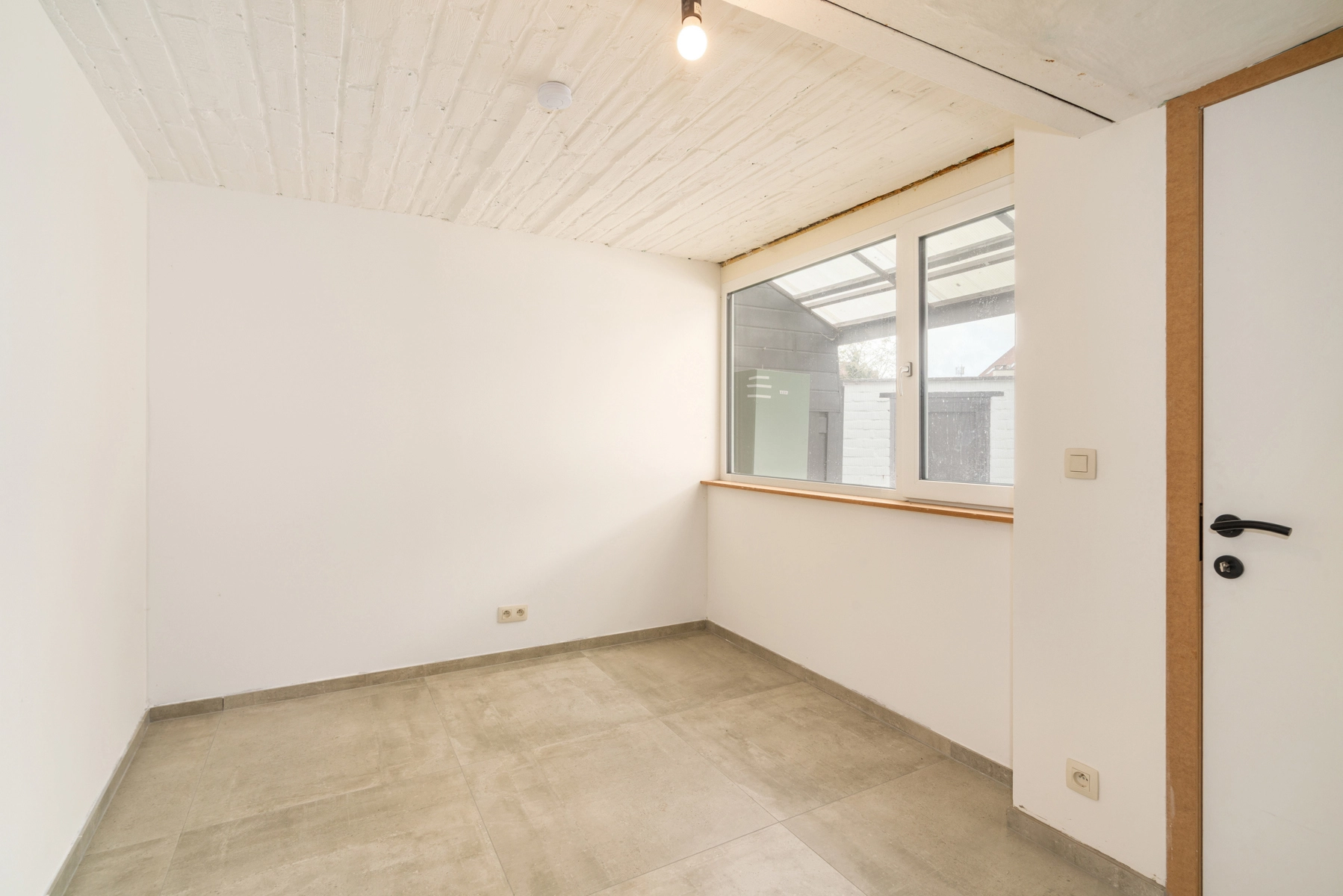 2a55566e75d2405c979e15e7d528a654 photo