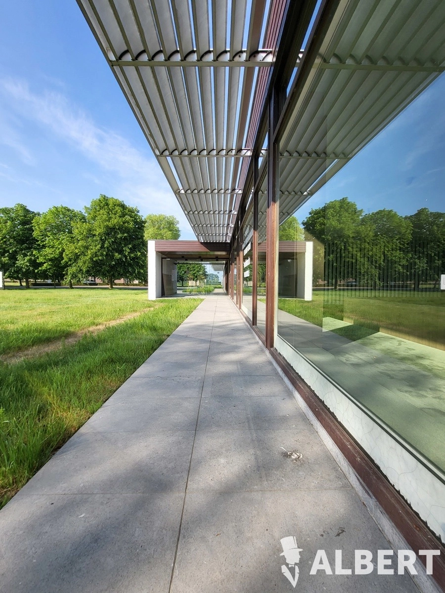 82776054aa7e487db90a0796481435f9 photo