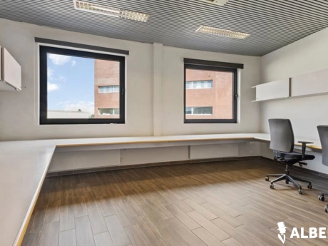 695daa0f97f54c4a95040c0adbf33288 thumbnail