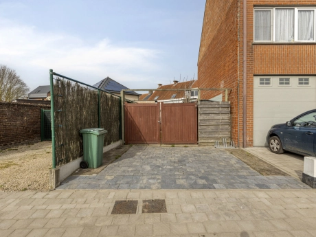 14661f78855a4372bca2b7d4868c59f9 thumbnail