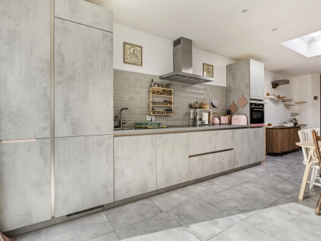 80f1520281f44e09994710a7f07d7fc2 thumbnail