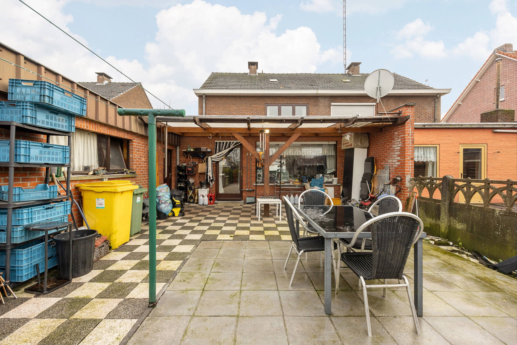 6fcaeffad8094751af7e81aca10b542b photo