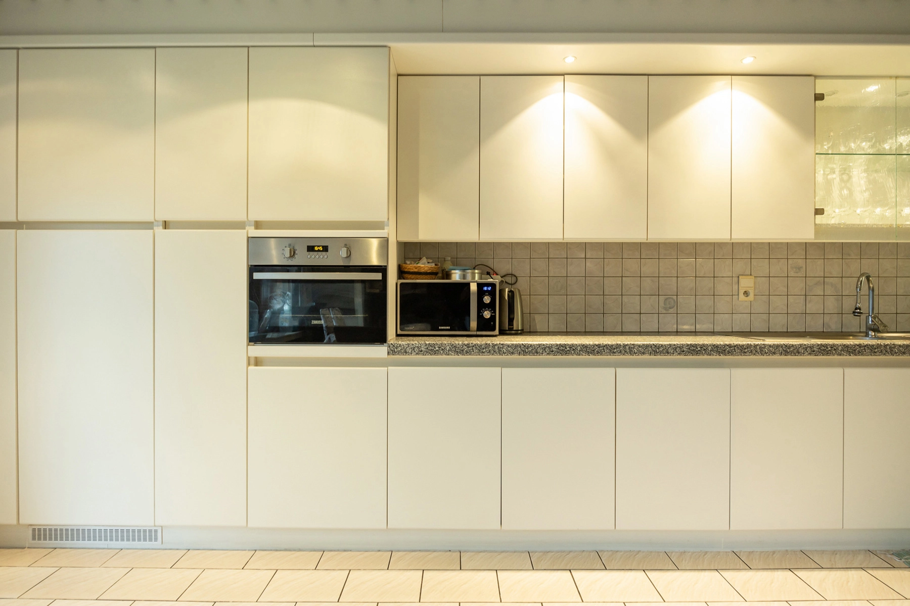 babd93ddb2a749a7a638dfaa3aedb9ff photo