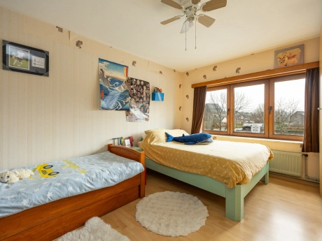 cbb774c2391e4a6a93824d75350d7eb2 thumbnail