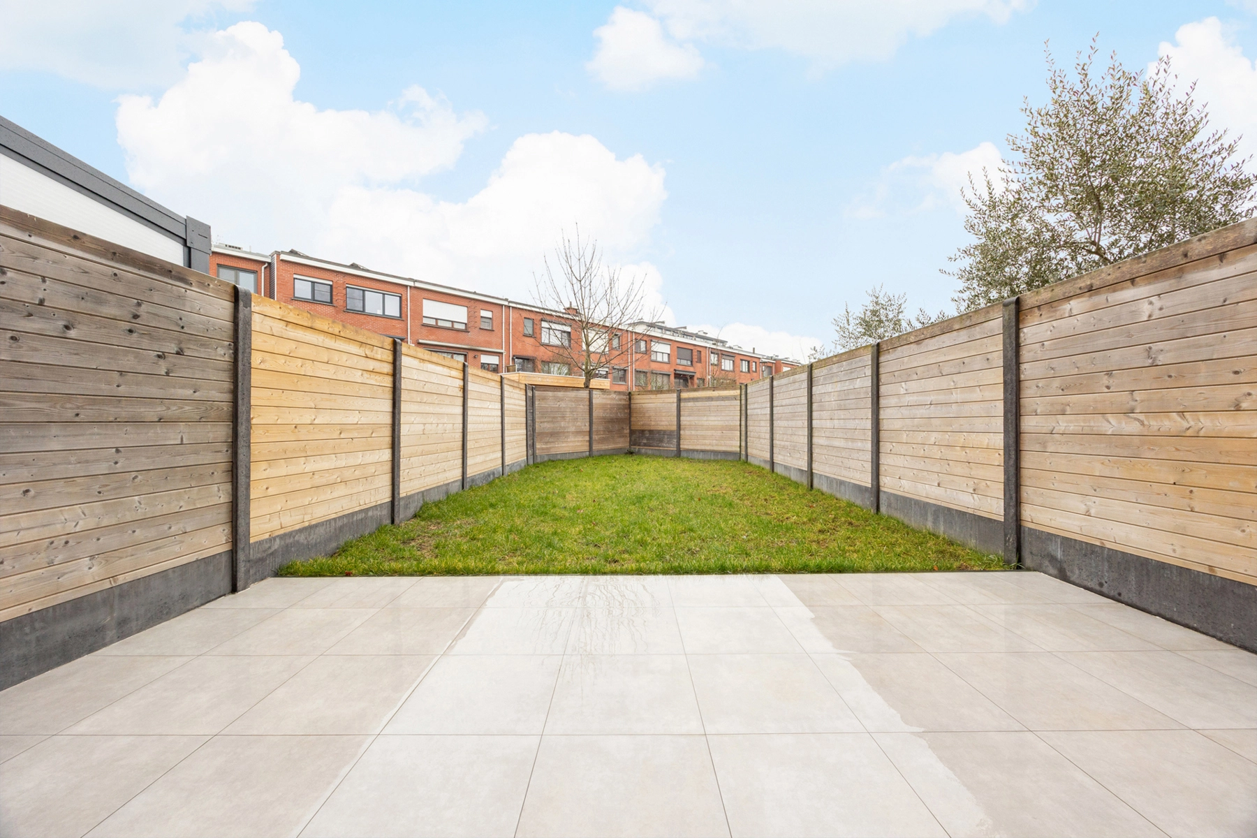 a930b923f65e461eaf54cf27509b5656 photo