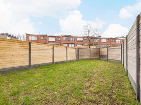 b270c6ee008a4665b71cd0eb1c8750cb thumbnail