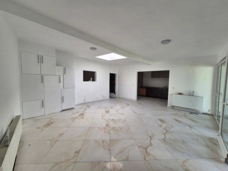 aae5a1201bca41438ad7bc674622890a thumbnail