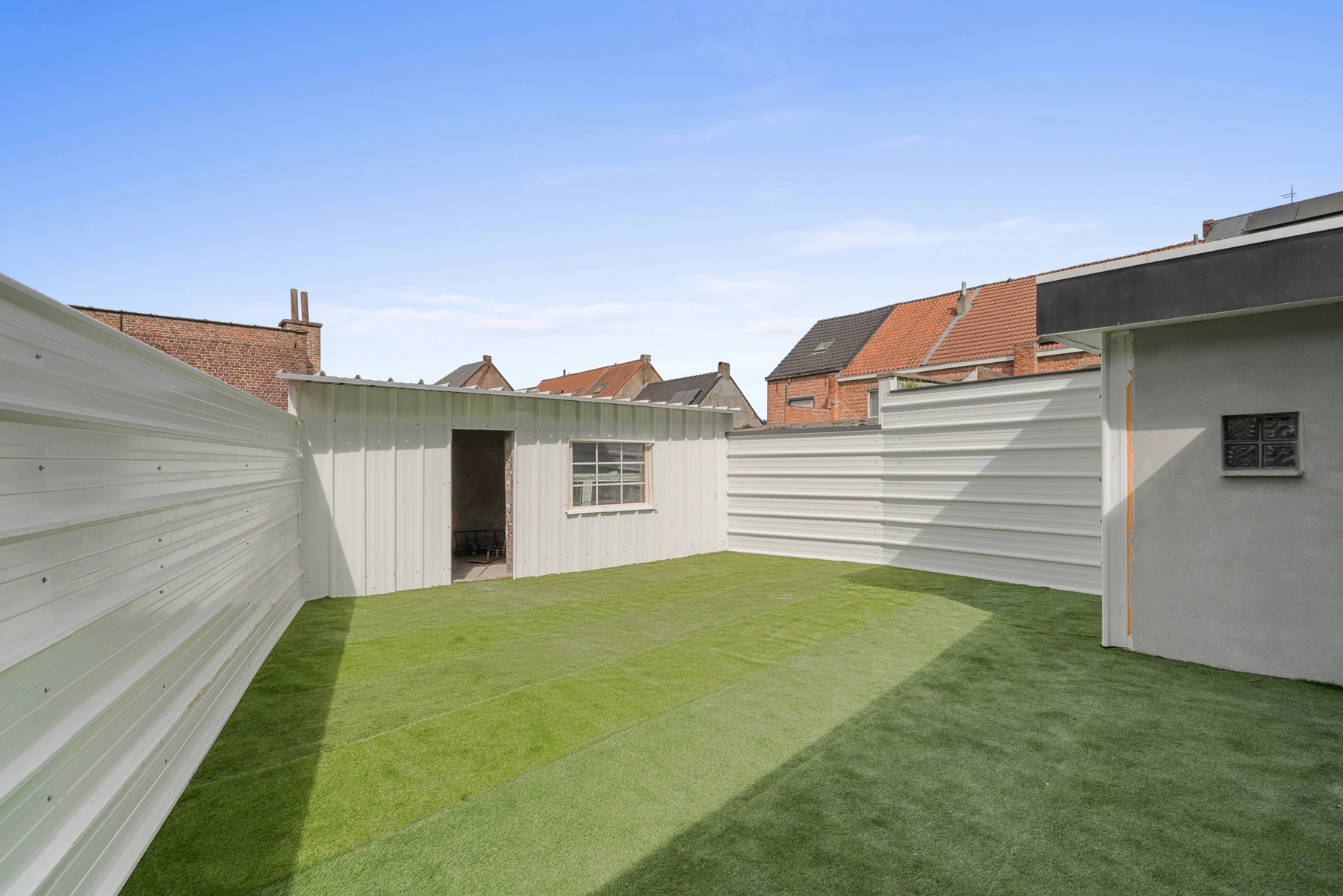 c27cea67ea5b42849054b2ef772f3d77 photo