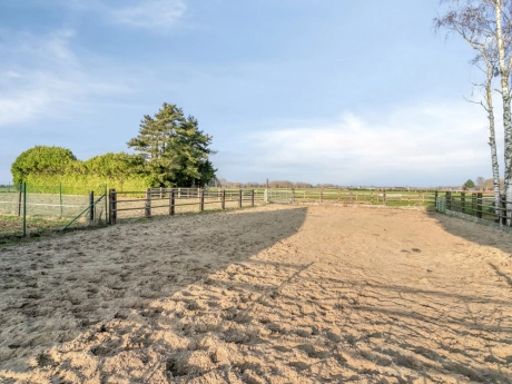 1f325f9e5e8741b1877fce1176148b69 thumbnail