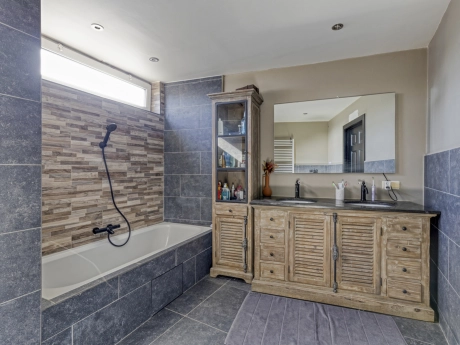 3bb58d3ba68f46ba813ba1ab8434cc1c thumbnail