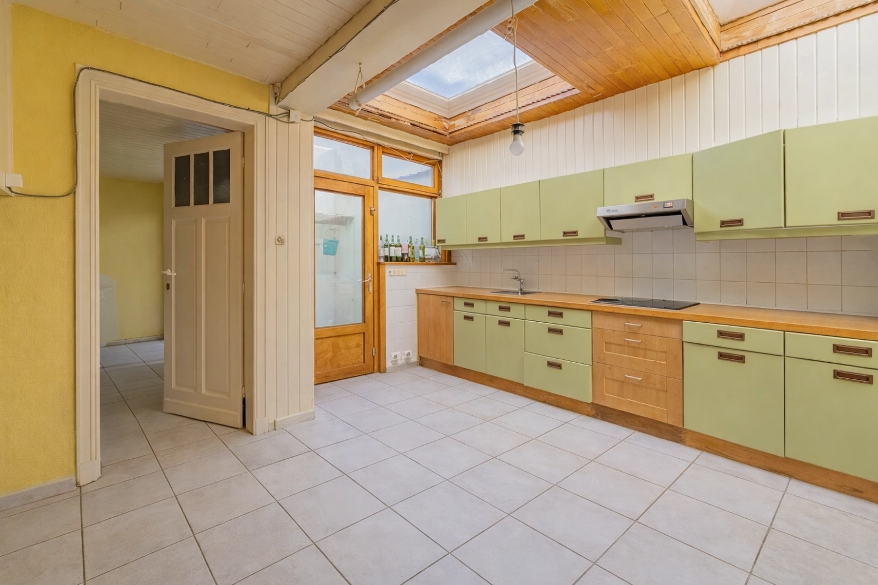 297ec6f3b9864c06bcc6c24f566499a3 photo