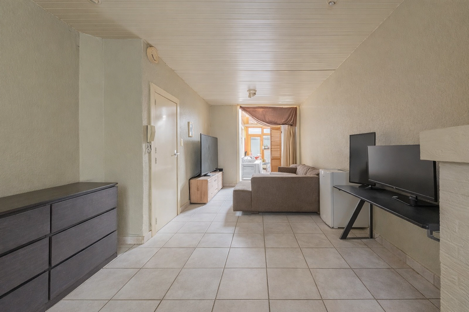 d55b61f8308740748309e7641b023437 photo