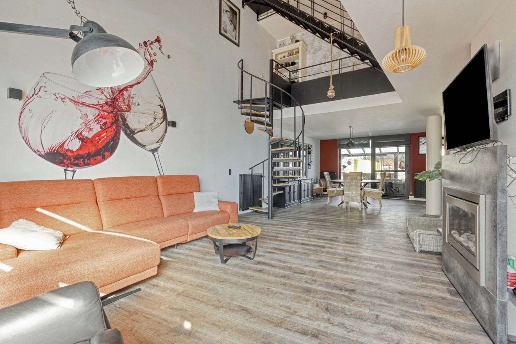 1693ce19549d450680cfb81c908fc5e8 photo