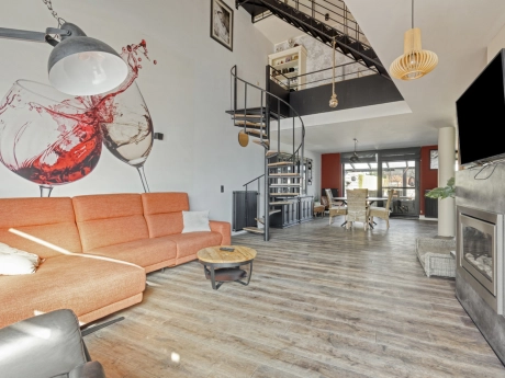 1693ce19549d450680cfb81c908fc5e8 thumbnail