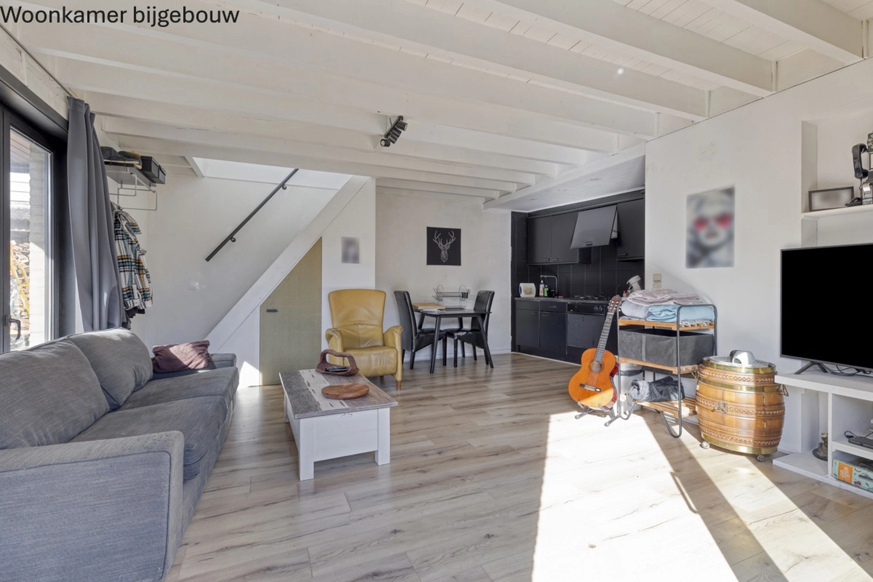 46e194d040554ff4bd0ea6cd6962b150 photo