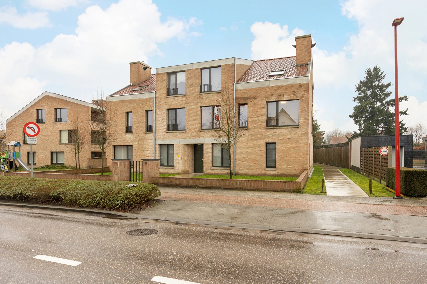 35d5a945b4464020909452e83ca05a01 photo