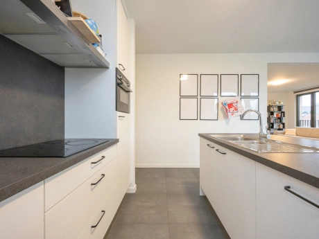 e0dd519cea5f478f9b1435a8e9293f90 thumbnail