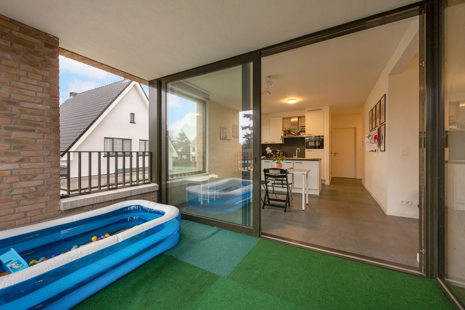 f7ef74b71c034cbaa301add40664027e photo